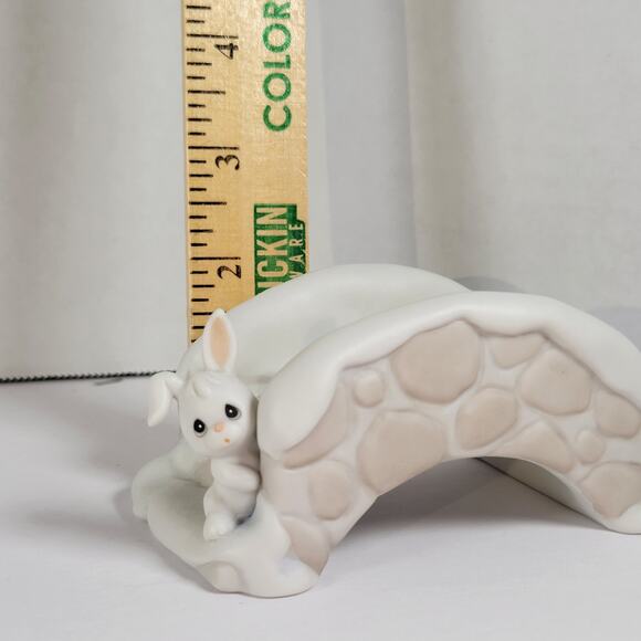 Precious Moments Sugar Town Cobblestone Bridge Figurine Enesco 533203 1994 - Picture 11 of 16